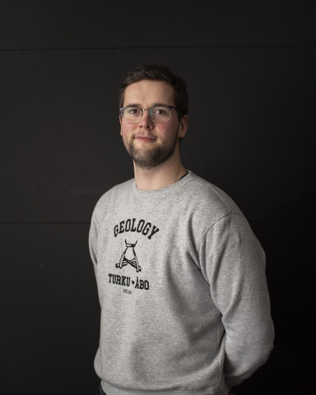 https://www.pulterit.utu.fi/wp-content/uploads/DSC6040-624x780.jpeg