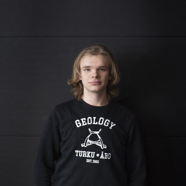 https://www.pulterit.utu.fi/wp-content/uploads/DSC7729-min-624x624.jpg