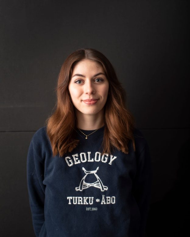 https://www.pulterit.utu.fi/wp-content/uploads/hallituskuvaj-624x780.jpeg